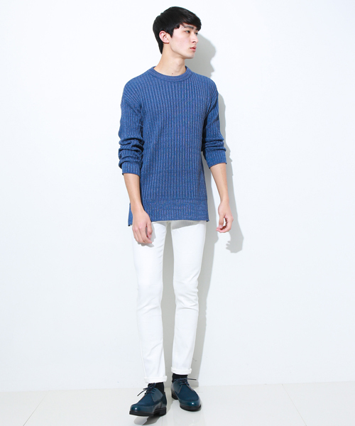 STUDIOUS（ステュディオス）の「オーバーサイズワイドリブクルーネックニット（ニット/セーター・メンズ・オフホワイト/ベージュ/ブルー・3/1/2）」の10枚目の写真