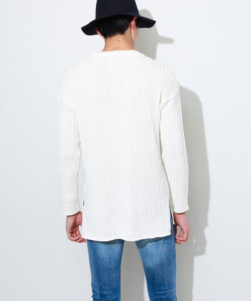 STUDIOUS（ステュディオス）の「オーバーサイズワイドリブクルーネックニット（ニット/セーター・メンズ・オフホワイト/ベージュ/ブルー・3/1/2）」の14枚目の写真