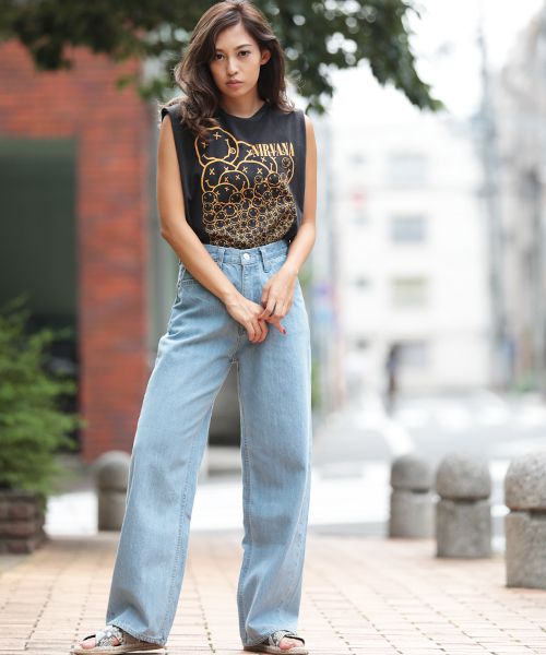 Denime(ドゥニーム)の「プリントタンクトップ-Nirvana/ニルヴァーナ- A(タンクトップ・レディース・ホワイト/ブラック・SMALL)」の2枚目の写真