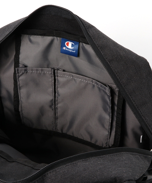 Champion（チャンピオン）の「エピックスクエアデイパック（バックパック/リュック・メンズ・ブラック/オレンジ/ネイビー・FREE）」の16枚目の写真