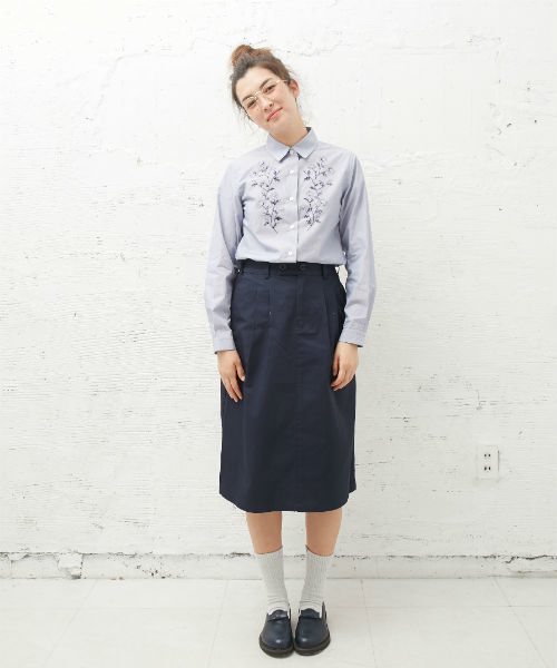 L&HARMONY（エルアンドハーモニー）の「[L&HARMONY / エルアンドハーモニー] Asami Hattori フラワープリントギャザーシャツ（シャツ/ブラウス・レディース・ネイビー・FREE）」の13枚目の写真