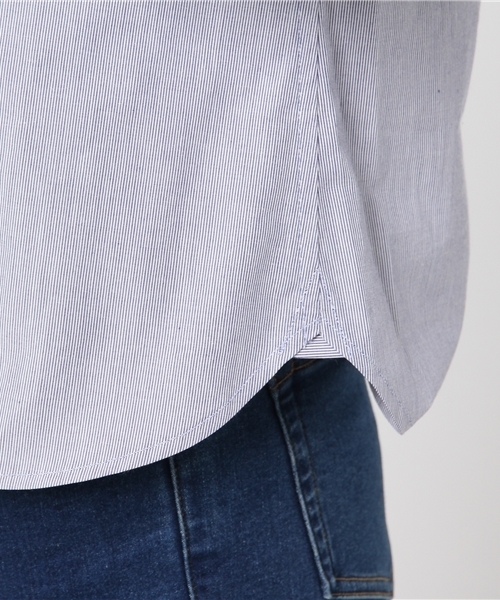 L&HARMONY（エルアンドハーモニー）の「[L&HARMONY / エルアンドハーモニー] Asami Hattori フラワープリントギャザーシャツ（シャツ/ブラウス・レディース・ネイビー・FREE）」の4枚目の写真