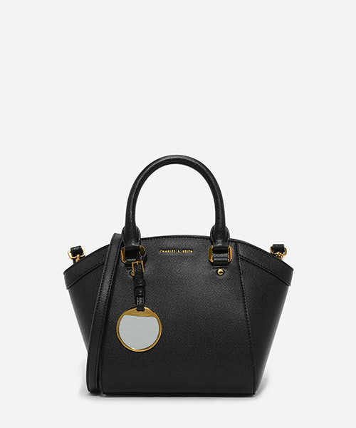 CHARLES & KEITH（チャールズ & キース）の「カーブシティハンドバッグ / CURVED CITY HANDBAG（ハンドバッグ・レディース・ブラック/グリーン/レッド・M）」の2枚目の写真