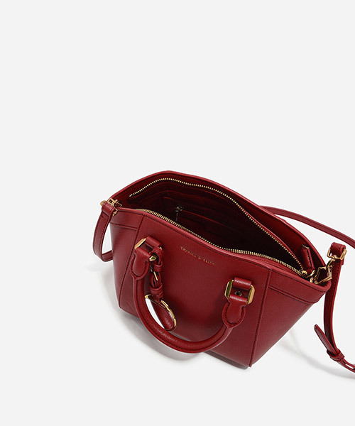 CHARLES & KEITH（チャールズ & キース）の「カーブシティハンドバッグ / CURVED CITY HANDBAG（ハンドバッグ・レディース・ブラック/グリーン/レッド・M）」の17枚目の写真