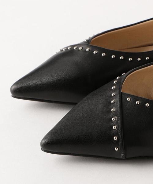BEAUTY&YOUTH UNITED ARROWS(ビューティーアンドユースユナイテッドアローズ)の「BY∴ Vカットスタッズレザーフラットパンプス ◆(パンプス・レディース・レッド/ブラック・37h/35h/37/36h/36)」の7枚目の写真