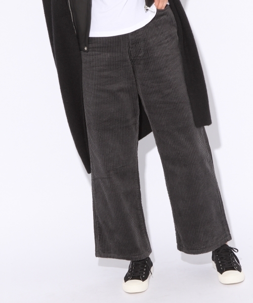 niko and...（ニコアンド）の「フトコール5ポケバギーパンツ【niko and ...】（その他パンツ・レディース・マスタード/グリーン/チャコール/モカ・4/2/3）」の2枚目の写真