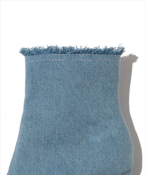 ADAM ET ROPE'(アダムエロペ)の「サテン デニムショートブーツ(ブーツ・レディース・ブルー/ベージュ/サックスブルー・23.0cm/23.5cm/24.0cm/24.5cm)」の9枚目の写真