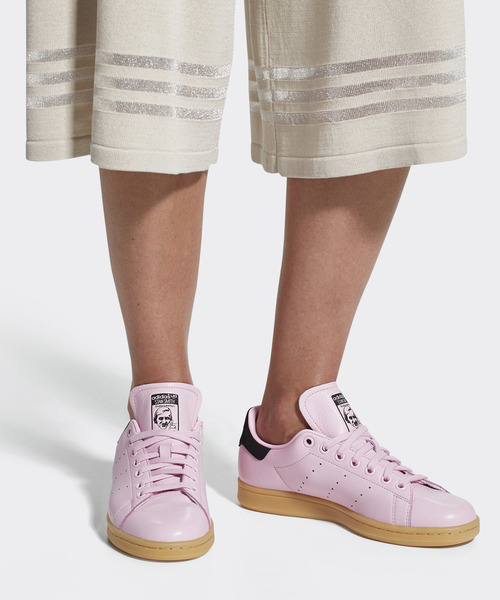 adidas(アディダス)の「スタンスミス STAN SMITH W オリジナルス (スニーカー・レディース・ホワイト×ブラック/ピンク・22.0cm/22.5cm/23.0cm/23.5cm/24.0cm/24.5cm/25.0cm/25.5cm/26.5cm/27.0cm/27.5cm)」の9枚目の写真