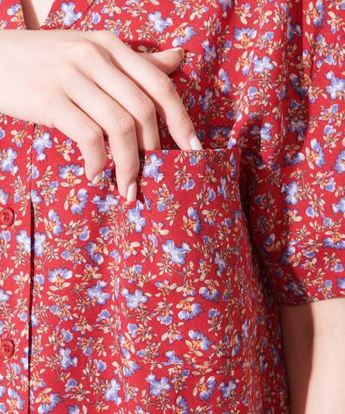 CIAOPANIC（チャオパニック）の「オープンカラー半袖シャツ（シャツ/ブラウス・レディース・ホワイト/レッド/ネイビー・FREE）」の11枚目の写真