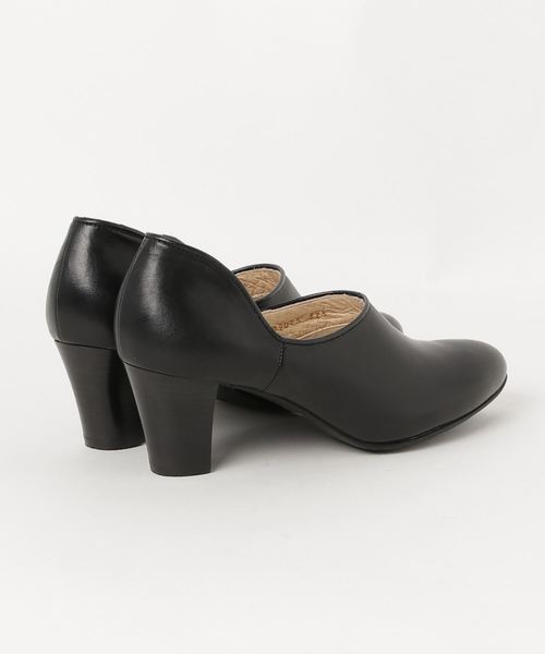 HIPS(ヒップス)の「HIPS ヒップス カットデザインプレーンブーティー(ブーティ・レディース・ブラック/ダークグレー・22.5cm/23.0cm/23.5cm/24.0cm/24.5cm)」の3枚目の写真