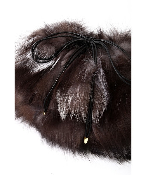 JILL STUART(ジルスチュアート)の「ボサックフォックス巾着バッグ(ショルダーバッグ・レディース・ベージュ/グレー/グレー系その他・フリ-)」の5枚目の写真