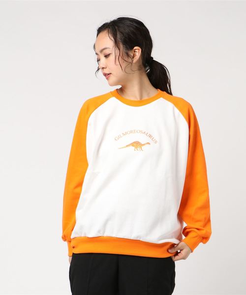 WC（ダブル シー）の「WC/ザウルスラグランスウェット（スウェット