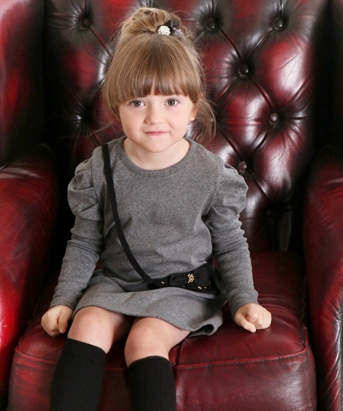 Rora(ローラ)の「シャネリア ワンピース(2color)(ワンピース・キッズ・チャコールグレー/レッド・110cm/100cm/120cm/130cm/140cm/90㎝/150cm)」の7枚目の写真
