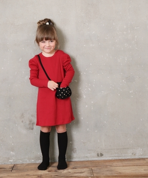 Rora(ローラ)の「シャネリア ワンピース(2color)(ワンピース・キッズ・チャコールグレー/レッド・110cm/100cm/120cm/130cm/140cm/90㎝/150cm)」の14枚目の写真
