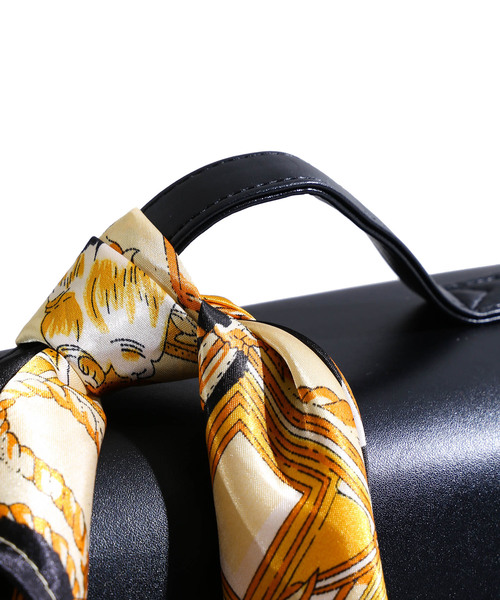 WEGO（ウィゴー）の「WEGO/【2点セット】スカーフ付きショルダーバッグ（ショルダーバッグ・レディース・ブラック/ブラウン・FREE）」の12枚目の写真