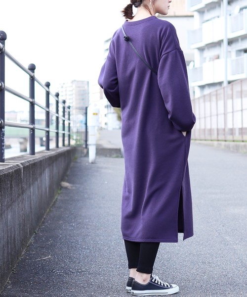 reca（レカ）の「スタッフオススメ◆ビッグシルエット裏起毛スリットワンピース（ワンピース・レディース・グレー/パープル/ボルドー/ブラック/パープル系その他・M/FREE）」の8枚目の写真