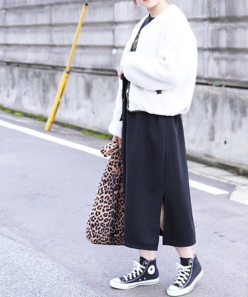 reca（レカ）の「スタッフオススメ◆ビッグシルエット裏起毛スリットワンピース（ワンピース・レディース・グレー/パープル/ボルドー/ブラック/パープル系その他・M/FREE）」の17枚目の写真