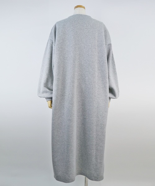 reca（レカ）の「スタッフオススメ◆ビッグシルエット裏起毛スリットワンピース（ワンピース・レディース・グレー/パープル/ボルドー/ブラック/パープル系その他・M/FREE）」の20枚目の写真