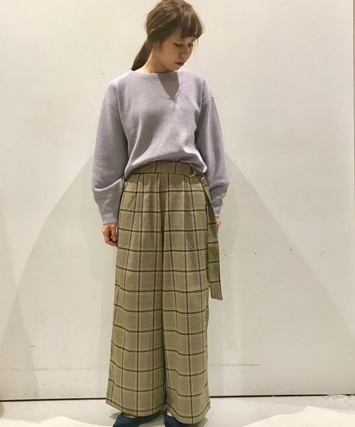 YECCA VECCA（イェッカヴェッカ）の「・ボリューム袖ニットプルオーバー（ニット/セーター・レディース・ライトブルー/ブラック/オフホワイト/イエロー/ラベンダー・FREE）」の4枚目の写真