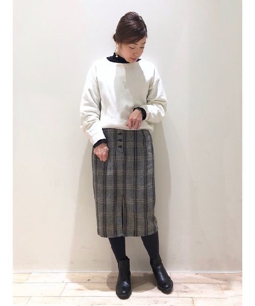 YECCA VECCA（イェッカヴェッカ）の「・ボリューム袖ニットプルオーバー（ニット/セーター・レディース・ライトブルー/ブラック/オフホワイト/イエロー/ラベンダー・FREE）」の2枚目の写真