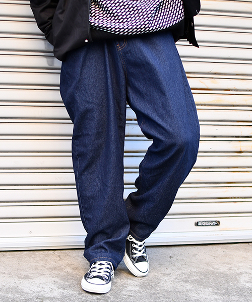 kutir(クティール)の「デニムバルーンワイドパンツ(デニムパンツ・メンズ・ライトブルー/インディゴブルー/サックスブルー・SMALL/LARGE/MEDIUM)」の3枚目の写真