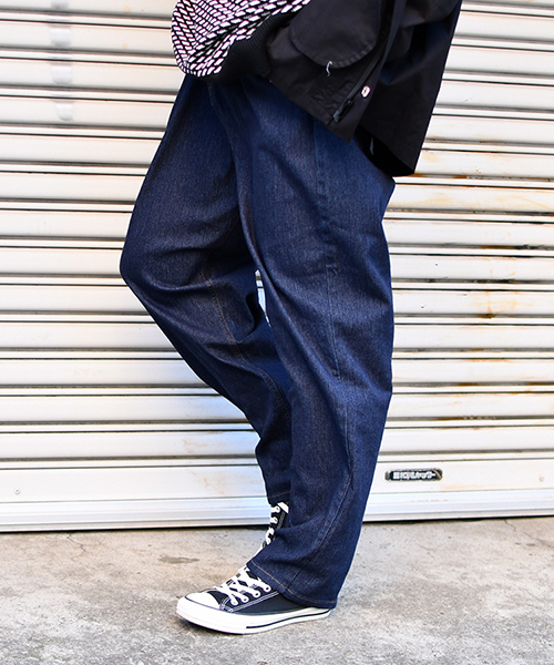 kutir(クティール)の「デニムバルーンワイドパンツ(デニムパンツ・メンズ・ライトブルー/インディゴブルー/サックスブルー・SMALL/LARGE/MEDIUM)」の19枚目の写真