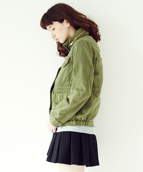 Another Edition（アナザーエディション）の「■AE ｼｼｭｳ MLTLY CT◆（ミリタリージャケット・レディース・オリーブ/その他1・SMALL/MEDIUM）」の4枚目の写真