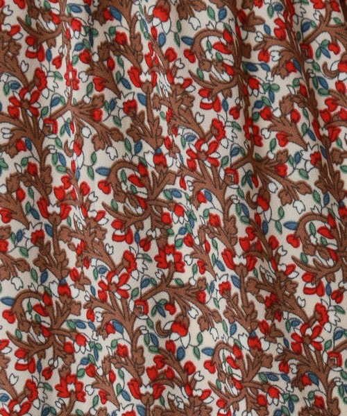 libelle more(リベル モア)の「小花柄ティアードマキシワンピース(ワンピース・レディース・ブラック/オフホワイト/カーキ・LL/M/L)」の6枚目の写真