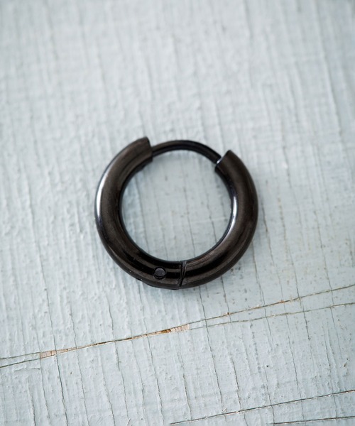 BROTHERHOOD(ブラザーフッド)の「【BROTHERHOOD】サージカル ステンレス ストリング フープ ピアス(ピアス(片耳用)・メンズ・ピンクゴールド/ブラック/ゴールド/シルバー/その他1/その他6/その他4/その他3/その他5/その他2・SMALL/MEDIUM/LARGE/X-LARGE)」の19枚目の写真