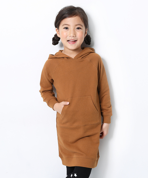 devirock（デビロック）の「スウェット長袖パーカーワンピース（ワンピース・キッズ・ブラック/杢グレー/ネイビー/グリーン系その他/カーキ/ラベンダー/ワイン/パープル系その他/スモークピンク/モカ/ライトブラウン/キャメル・80ｃｍ/90cm/100cm/110cm/120cm/130cm/140cm/150cm/160cm）」の10枚目の写真