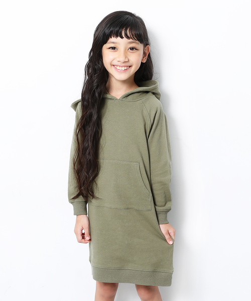 devirock（デビロック）の「スウェット長袖パーカーワンピース（ワンピース・キッズ・ブラック/杢グレー/ネイビー/グリーン系その他/カーキ/ラベンダー/ワイン/パープル系その他/スモークピンク/モカ/ライトブラウン/キャメル・80ｃｍ/90cm/100cm/110cm/120cm/130cm/140cm/150cm/160cm）」の6枚目の写真