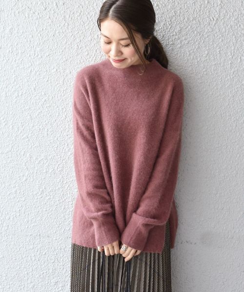 SHIPS(シップス)の「ヘアリーハイネックプルオーバー◇(ニット/セーター・レディース・ブラウン/ベージュ/ピンク/グリーン・ONE SIZE)」の4枚目の写真