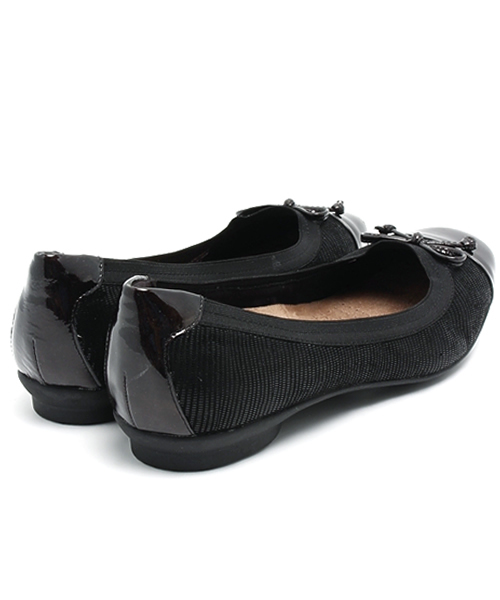 Clarks（クラークス）の「Candra Glow / キャンドラグロウ（バレエシューズ・レディース・ブラック・4.5/6/4/5/3.5/5.5/UK5）」の4枚目の写真