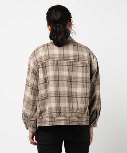 one way（ワンウェイ）の「裏ボアチェックジャケット（その他アウター・レディース・ホワイト/ベージュ/ライトグレー・M）」の6枚目の写真