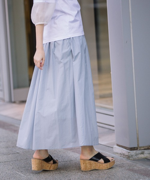 Munich（ミューニック）の「コットンナイロンペーパーローン　ギャザーマキシスカート（スカート・レディース・ブラック/ベージュ/グレイッシュブルー・S/M）」の13枚目の写真