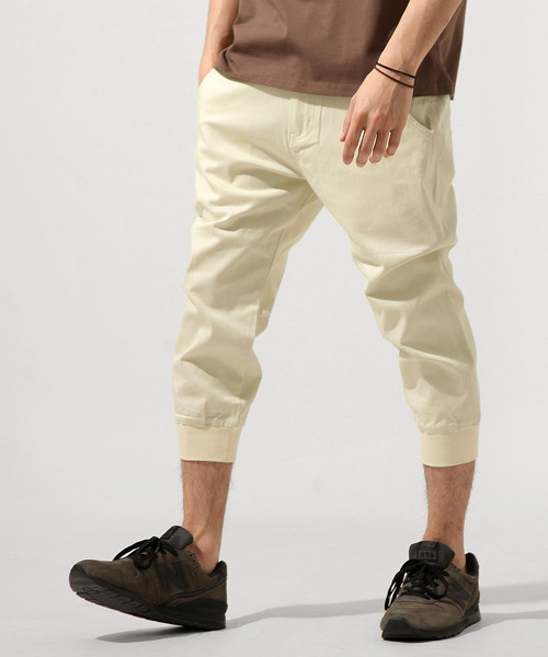 KANGOL(カンゴール)の「【別注・コラボ】ZIP FIVE × KANGOL ストレッチ デニム クロップド ジョガーパンツ(デニムパンツ・メンズ・ネイビー/アイボリー/オリーブ/ブルー/ブラック/ブラック系/サックスブルー/ベージュ・MEDIUM/X-LARGE/LARGE/SMALL)」の2枚目の写真