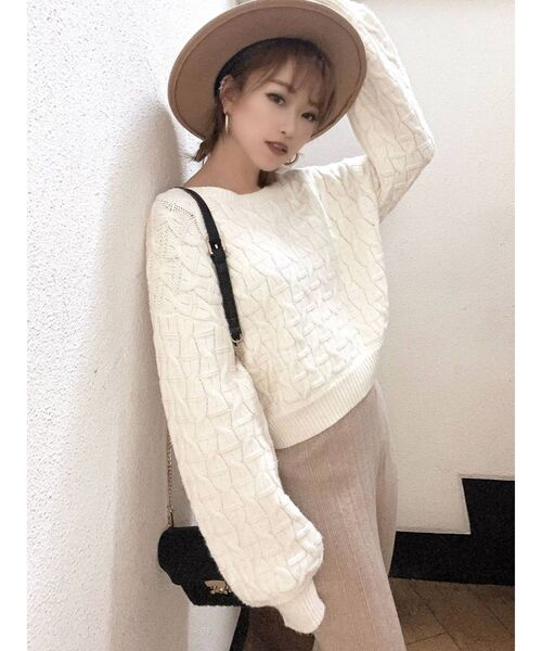 RESEXXY（リゼクシー）の「イレギュラーパターンニットトップス（ニット/セーター・レディース・ブラック/ベージュ/オフホワイト・FREE）」の7枚目の写真