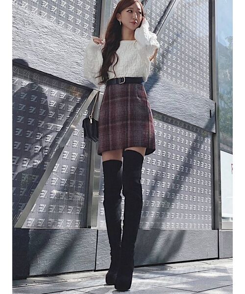 RESEXXY（リゼクシー）の「イレギュラーパターンニットトップス（ニット/セーター・レディース・ブラック/ベージュ/オフホワイト・FREE）」の18枚目の写真