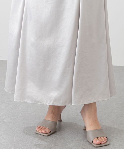 Whim Gazette(ウィムガゼット)の「サテンフレアスカート(スカート・レディース・ブラック/シルバー・36/38)」の22枚目の写真