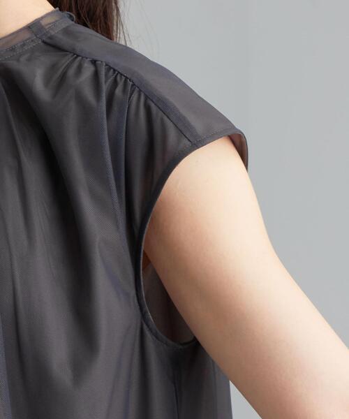 green label relaxing(グリーンレーベルリラクシング)の「CS チュール タック スタンド ネック ブラウス(シャツ/ブラウス・レディース・ダークグレー/モカ・FREE)」の14枚目の写真