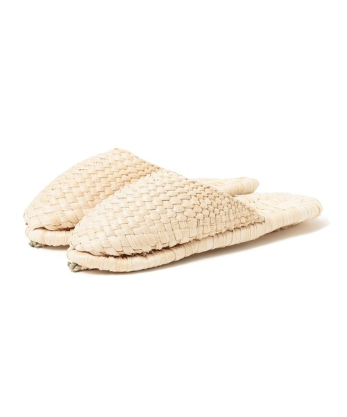 BEAMS JAPAN(ビームス ジャパン)の「BEAMS JAPAN SELECT / とわだ産品 きみがら スリッパ L(サンダル・メンズ・ベージュ・LARGE)」の1枚目の写真
