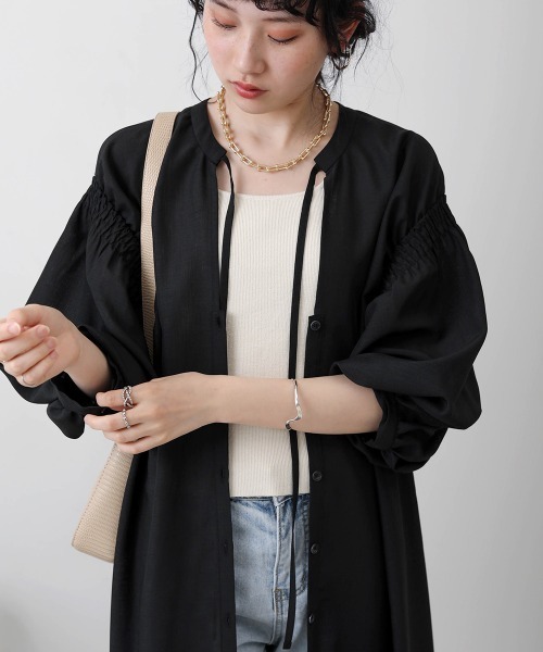 Bab（バブ）の「【WEB限定】前後2way袖ギャザーワンピース（ワンピース・レディース・ブラック/ベージュ/モカ・38）」の12枚目の写真