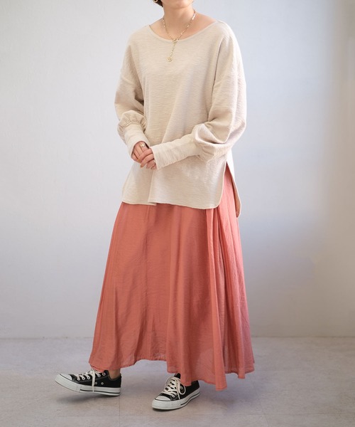 ＡＮＤＪ（アンドジェイ）の「背中開きTシャツチュニック（Tシャツ/カットソー・レディース・ブラック/カーキ/グレイッシュベージュ・M）」の9枚目の写真