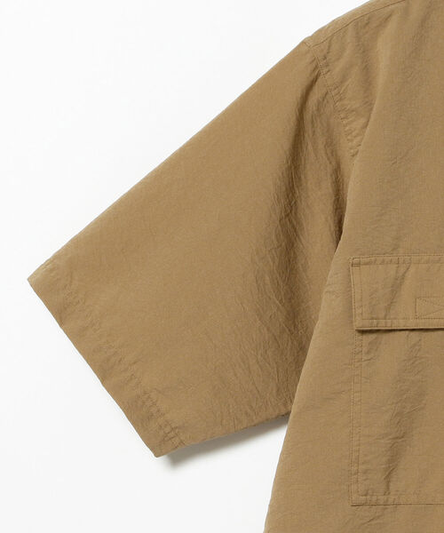 BEAMS（ビームス）の「BEAMS / テック ユーティリティ イージー シャツ（シャツ/ブラウス・メンズ・ブラウン系その他3/グリーン系その他4・SMALL/MEDIUM/LARGE）」の13枚目の写真