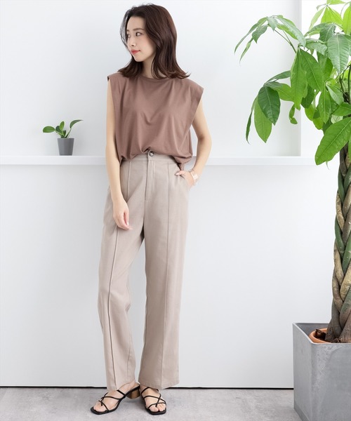 clear（クリア）の「ショルダータックフレンチTシャツ（Tシャツ/カットソー・レディース・ブラック/オフホワイト/グレイッシュベージュ/モカ/カーキ・F）」の16枚目の写真