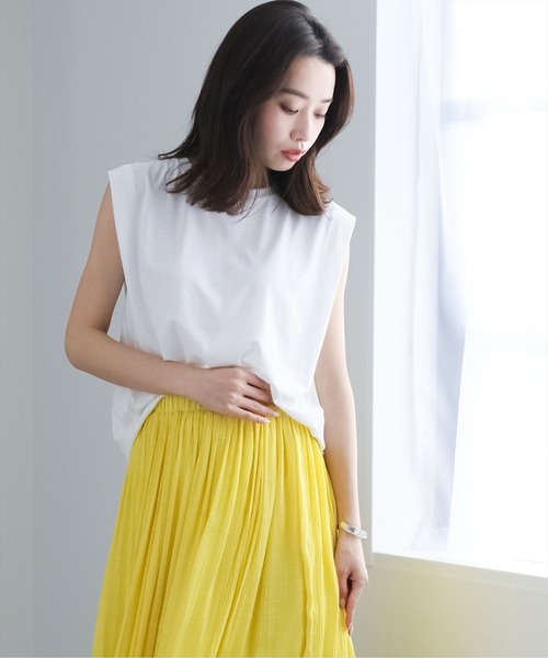 clear（クリア）の「ショルダータックフレンチTシャツ（Tシャツ/カットソー・レディース・ブラック/オフホワイト/グレイッシュベージュ/モカ/カーキ・F）」の22枚目の写真