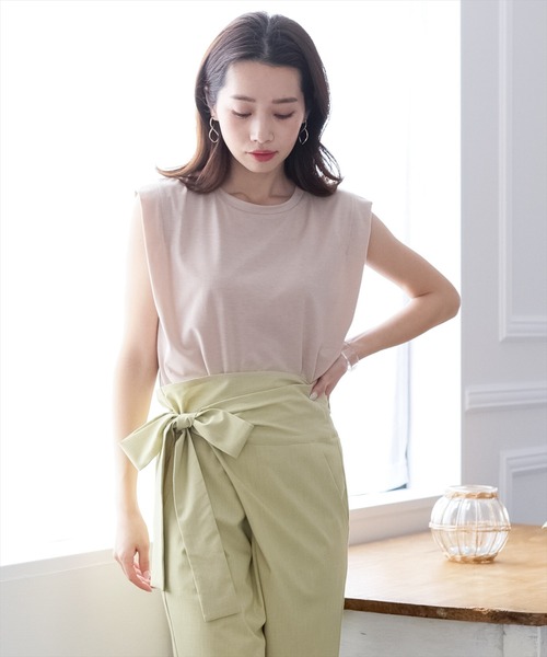 clear（クリア）の「ショルダータックフレンチTシャツ（Tシャツ/カットソー・レディース・ブラック/オフホワイト/グレイッシュベージュ/モカ/カーキ・F）」の17枚目の写真