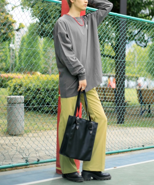 Adoon plain（アドーンプレーン）の「【Adoon plain】バックルベルトクリアバッグ（トートバッグ・メンズ・クリア/ブラック/ライトブルー・FREE）」の8枚目の写真