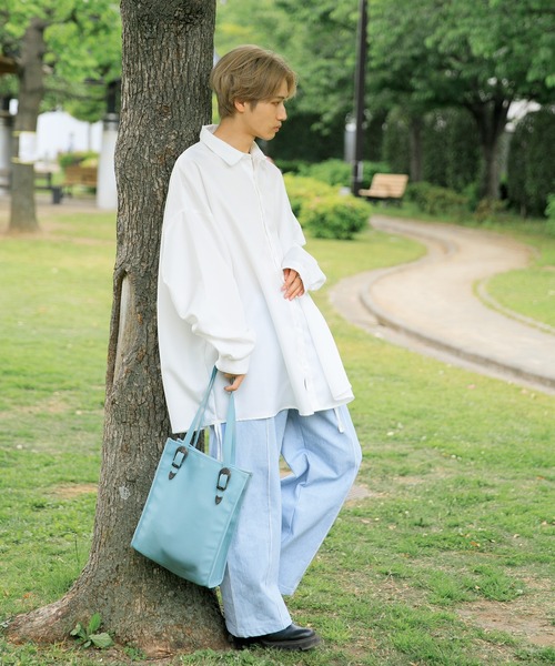 Adoon plain（アドーンプレーン）の「【Adoon plain】バックルベルトクリアバッグ（トートバッグ・メンズ・クリア/ブラック/ライトブルー・FREE）」の11枚目の写真