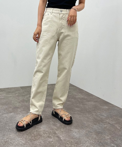 apres jour mignon（アプレジュールミニョン）の「テーパードデニム【ZOZOTOWN限定アイテム】（デニムパンツ・レディース・ブラック/オフホワイト/ライトブルー/ベージュ/グレー系その他・X-LARGE/MEDIUM/SMALL/LARGE）」の6枚目の写真